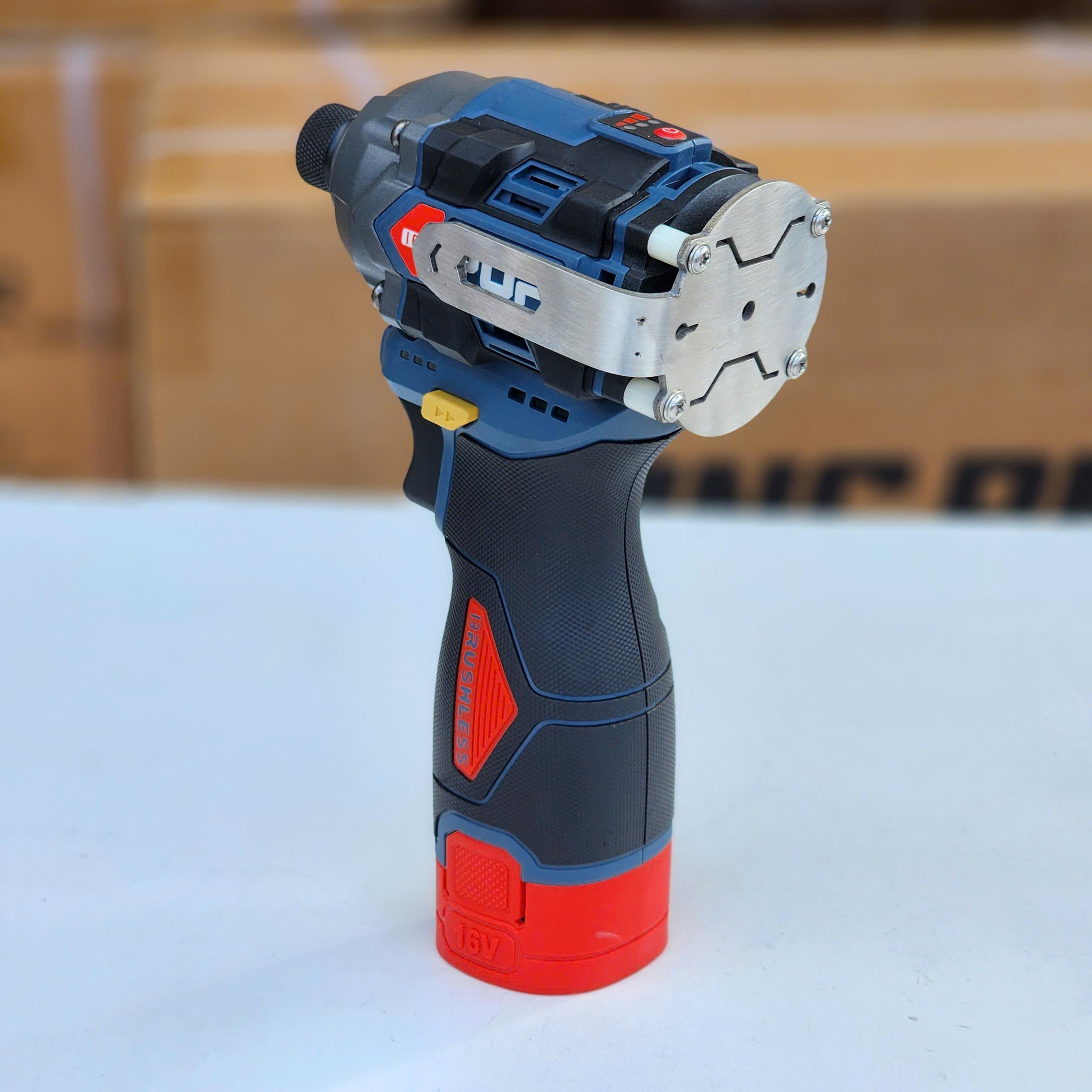 Ốp sau đuôi 2 bên và 1 bên dùng chất liệu inox 304- 16v / 21v dành cho  YUPAI/AMAXTOOLS/DEKTON cho máy vít máy bulong máy khoan