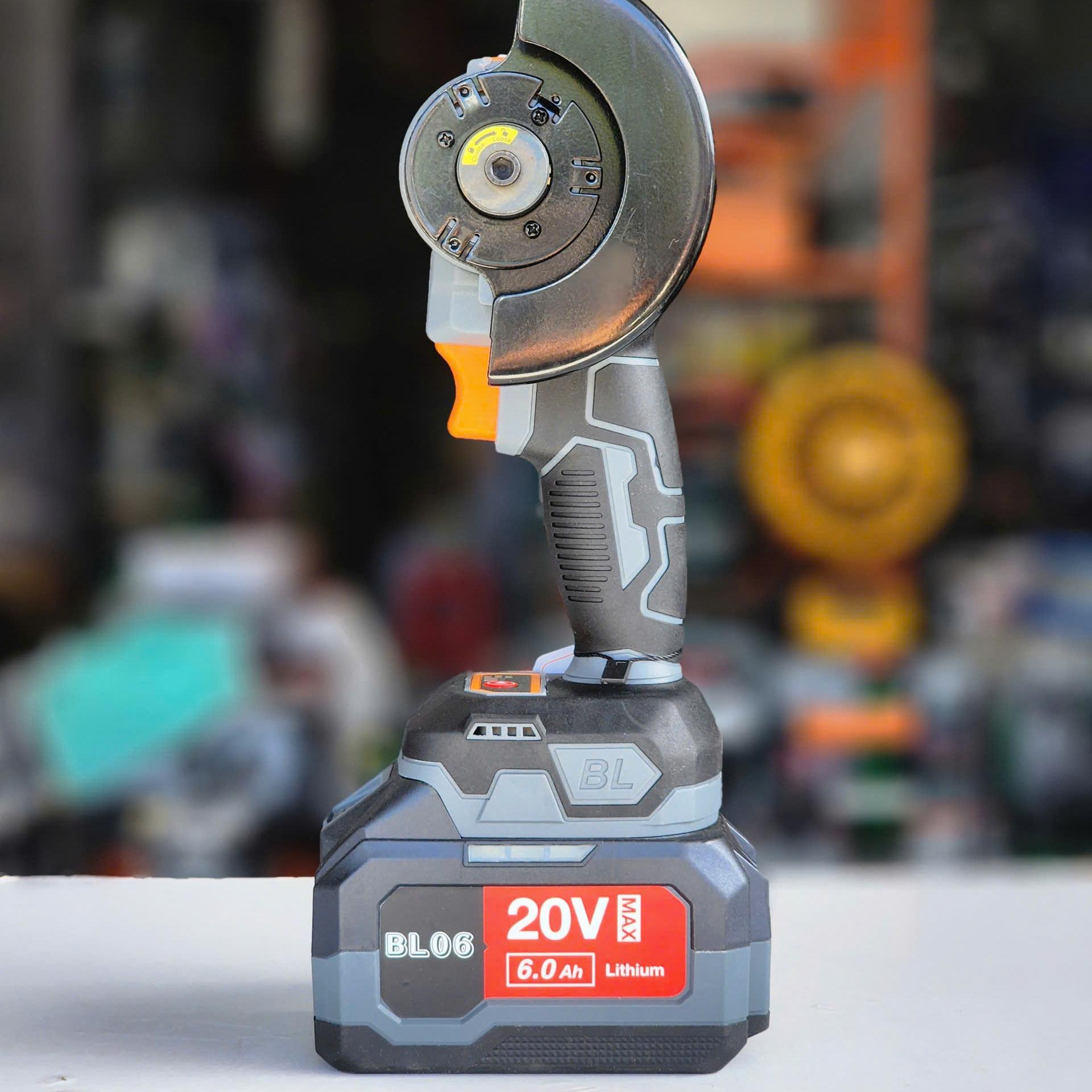 Thân máy kèm 1pin 6.0 BL + sạc S20