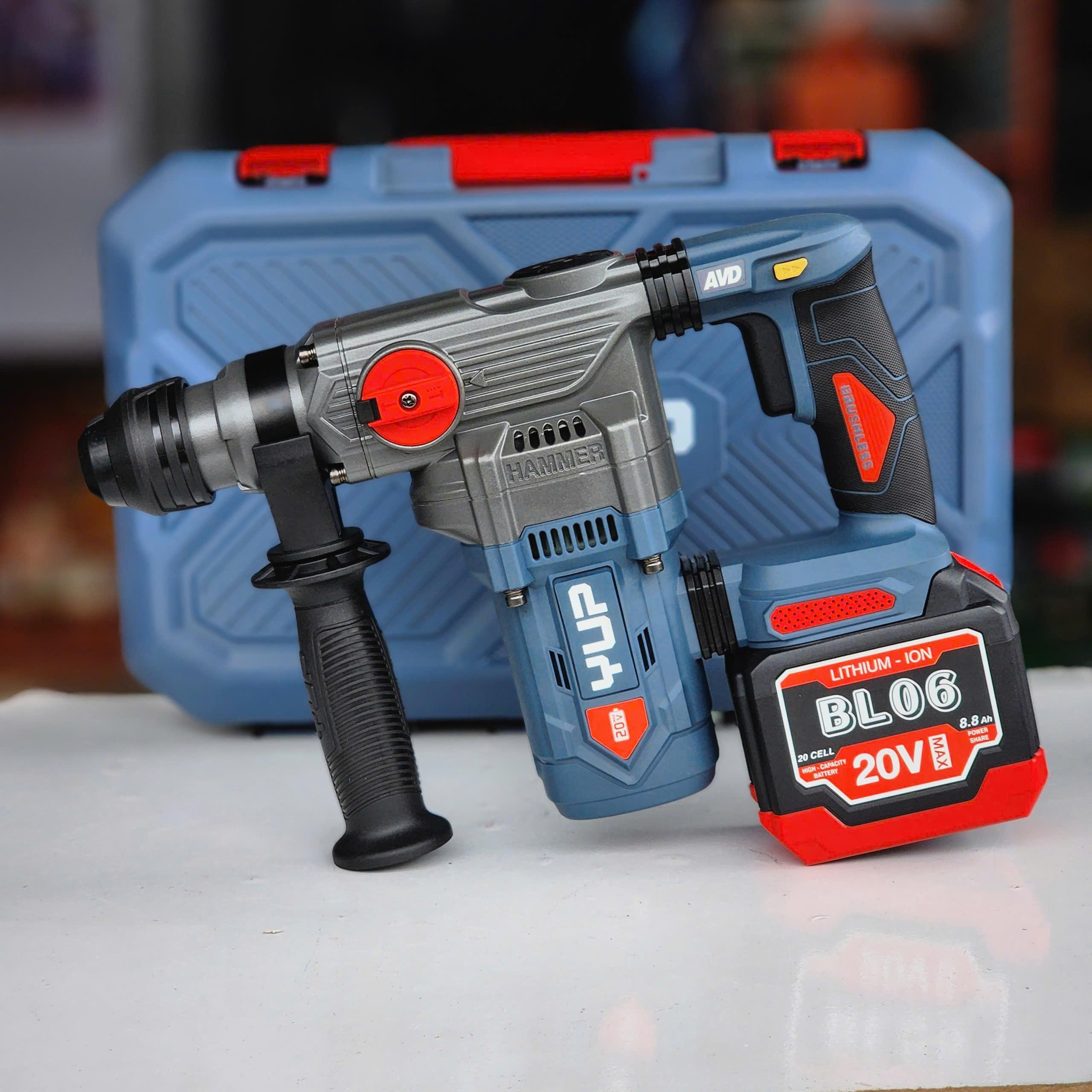 Thân máy + 1 pin đóng BL06 8.8Ah + Sạc